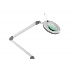 С РУ Минздрав РФ косметологические лампы-лупы